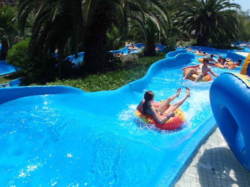 Village Camps International Summer Camp Ard&egrave;che, France 2019-07-26 https://www.villagecamps.com/journals_admin/images/20-10-The Rapids.jpg